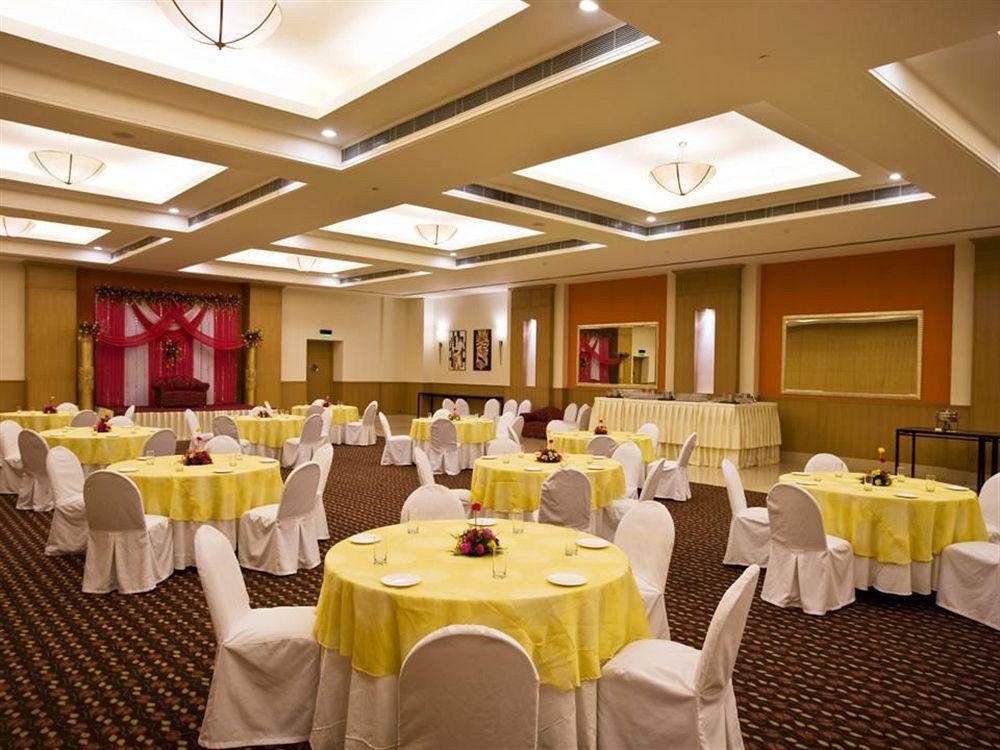 Lemon Tree Hotel, East Delhi Mall, Kaushambi Ghaziabád Exteriér fotografie
